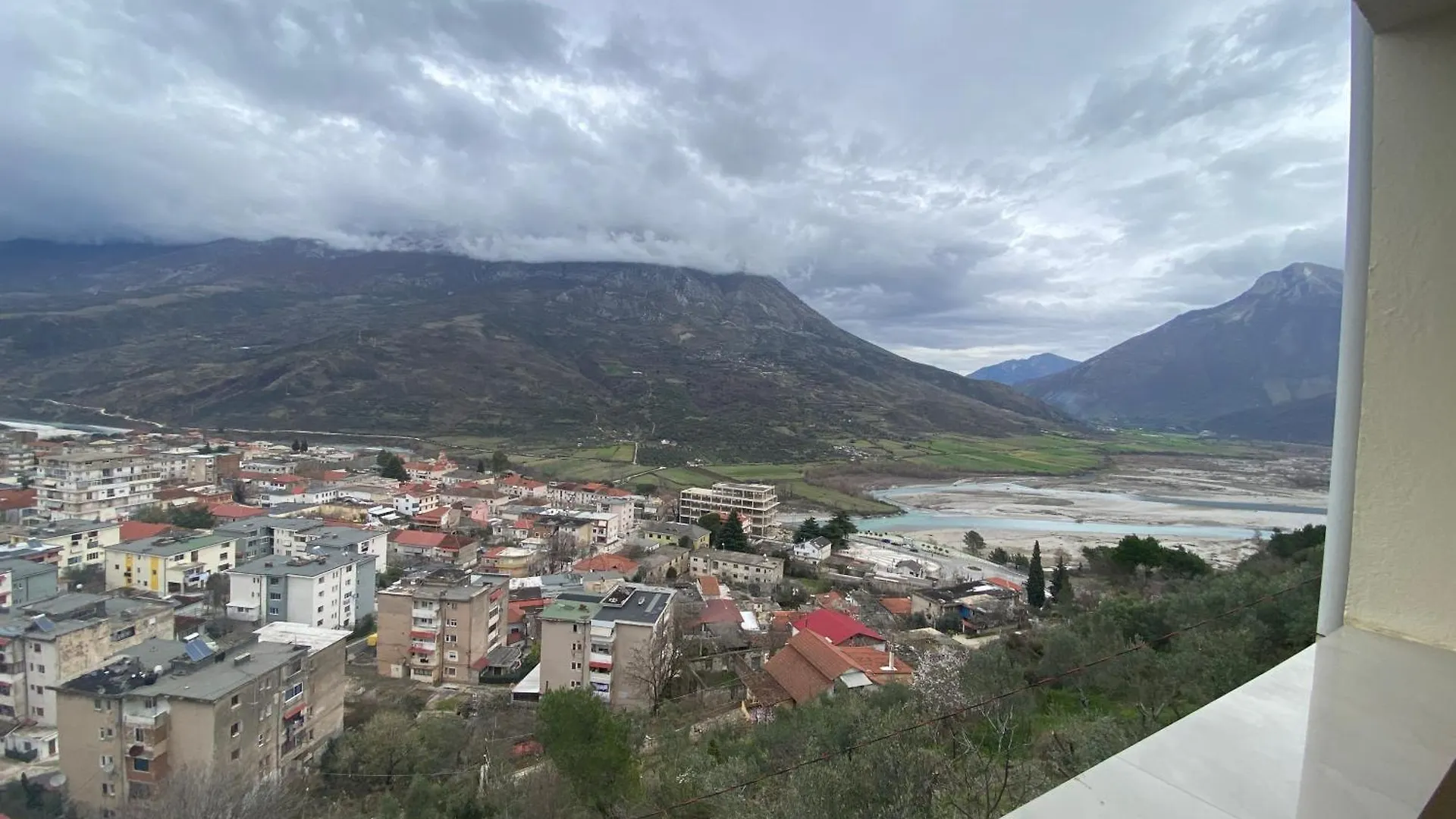 Homestay Vila Permbi Tepelene