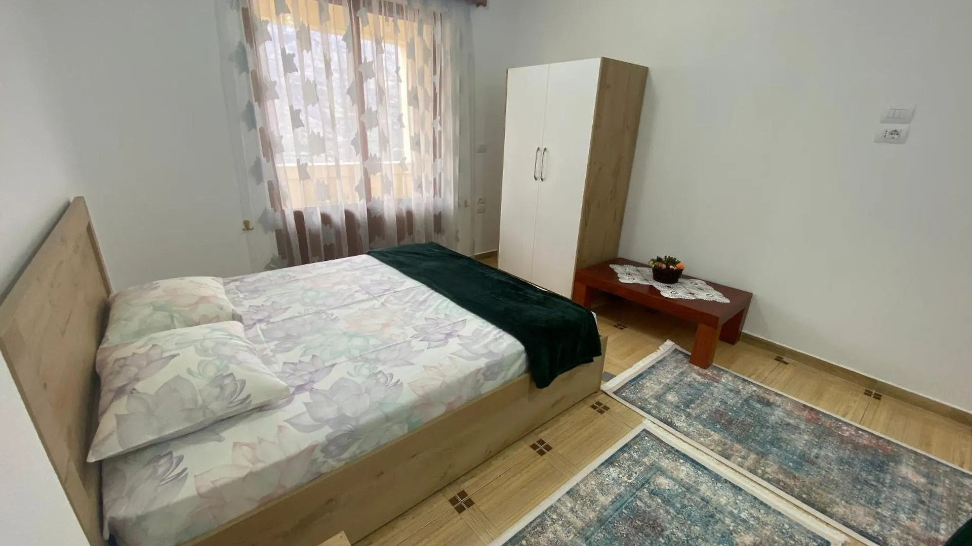 Vila Permbi Tepelene 0*,  Albania